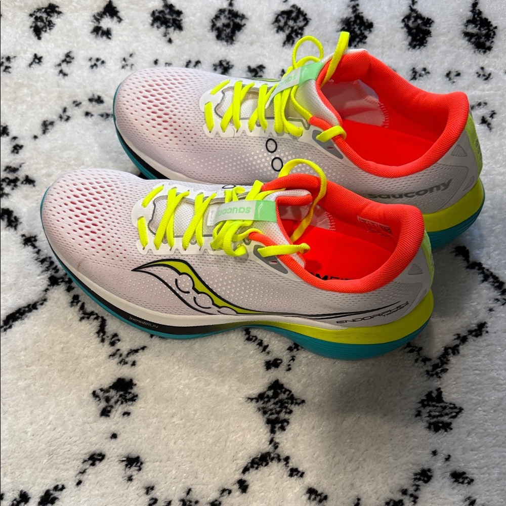 Saucony Endorphin Trainer Running Shoe